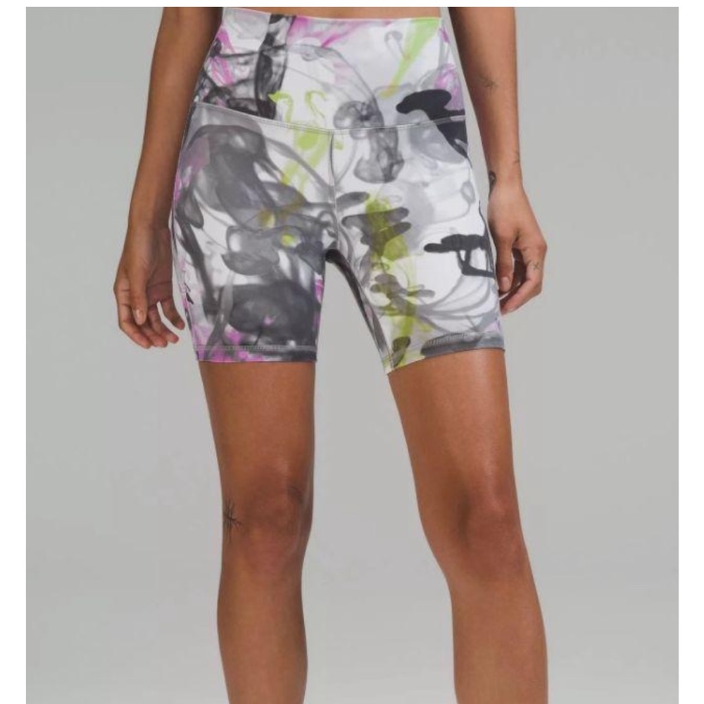 Throwback Lululemon Align Shorts 6” Unicorn